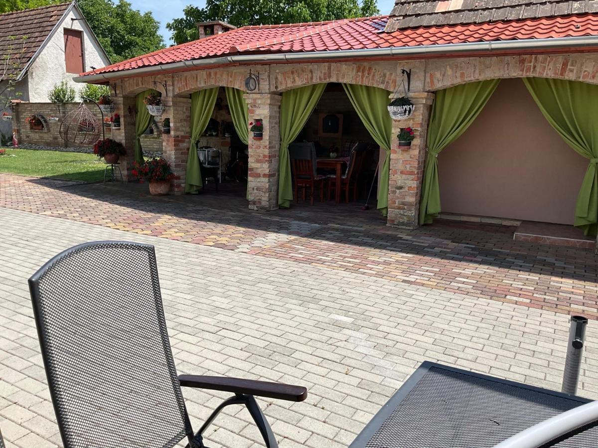 Hotel Jarmila Vendeghaz Balatonberény Exterior foto