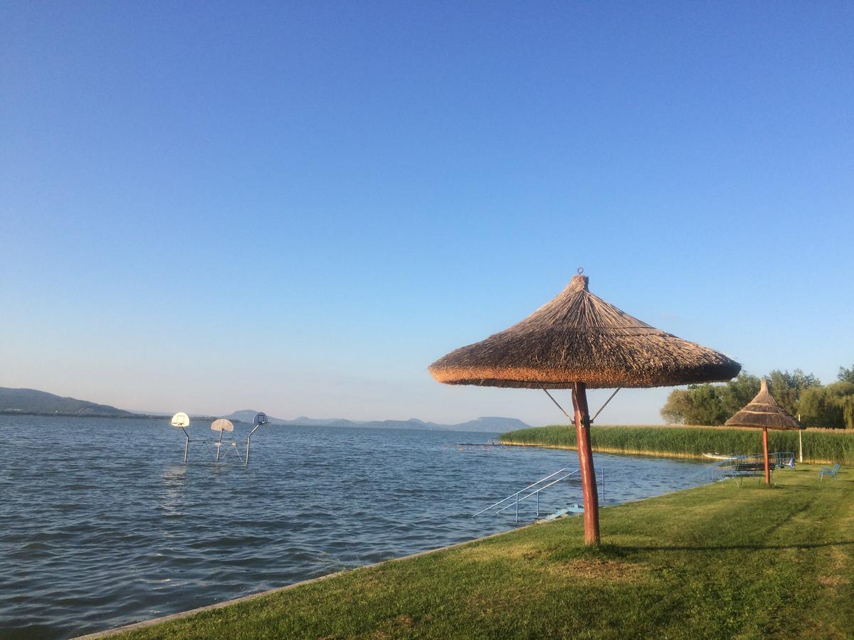 Hotel Jarmila Vendeghaz Balatonberény Exterior foto